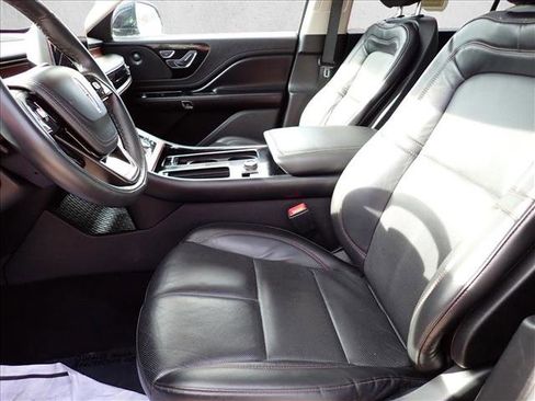 Used 2023 Lincoln Aviator Reserve image 15