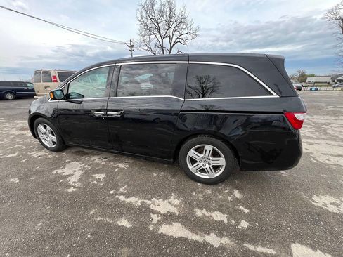 Used 2013 Honda Odyssey Touring image 4