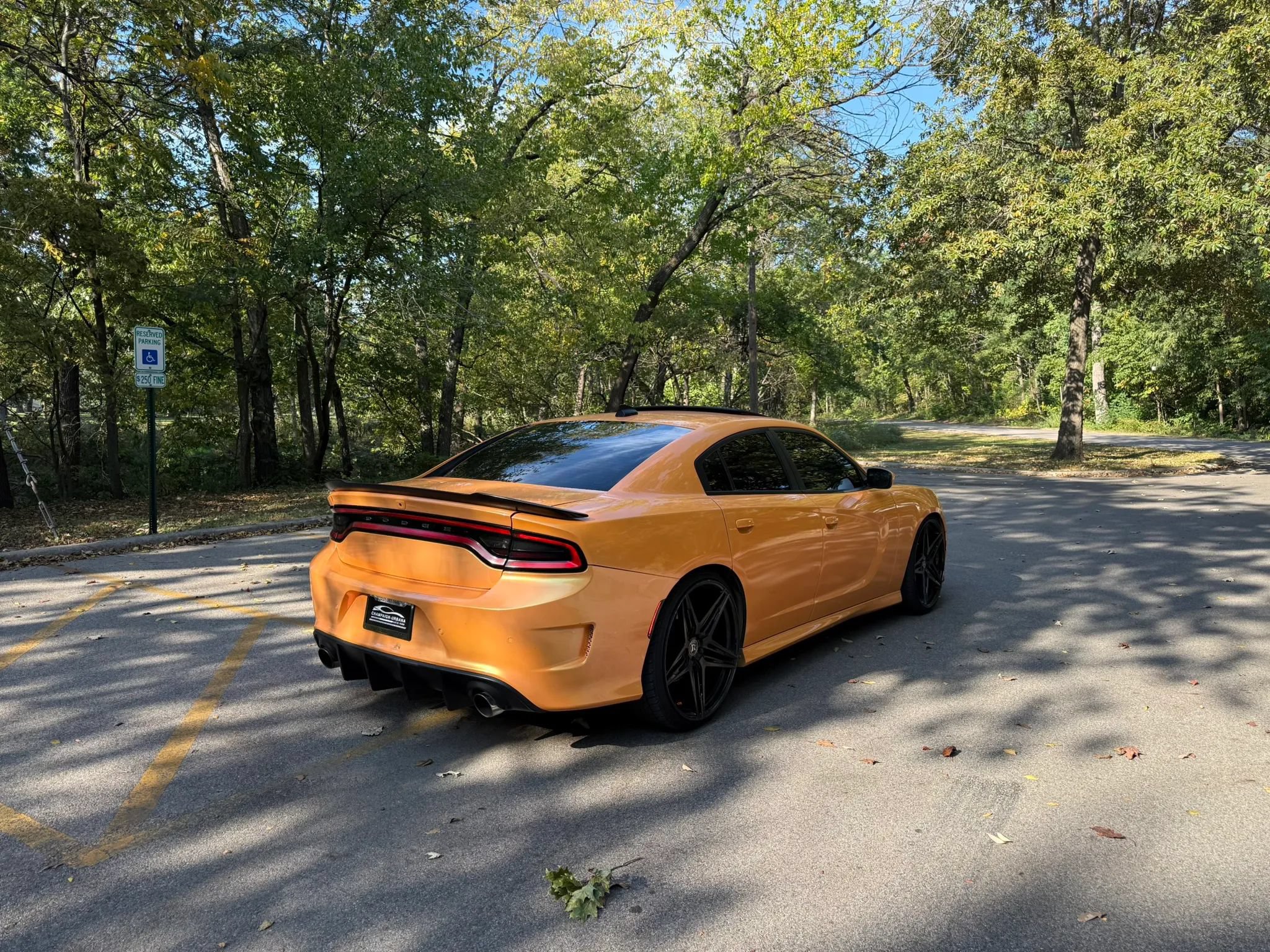 Used 2017 Dodge Charger R/T RWD image 7