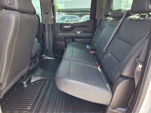 Used 2023 Chevrolet Silverado 1500 W/T w/ Trailering Package image 7