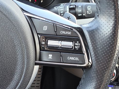 Used 2022 Kia Sportage SX FWD image 16