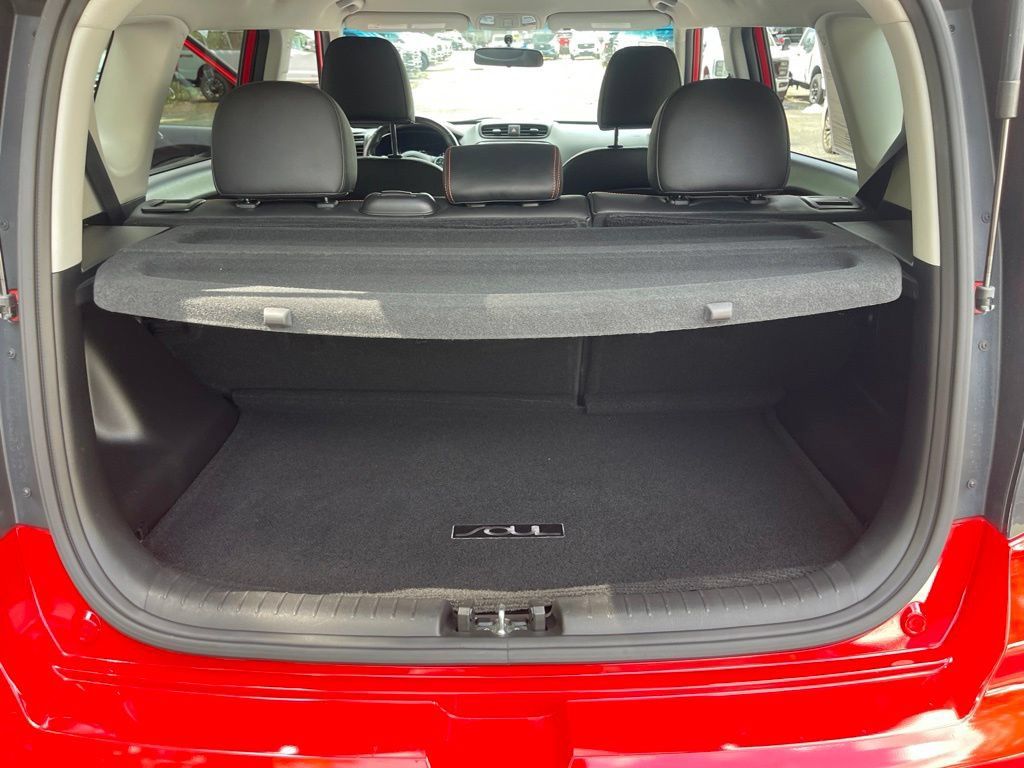 Used 2018 Kia Soul ! w/ Tech Package FWD image 27