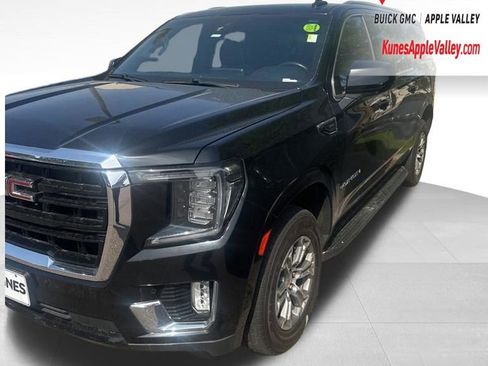 Used 2021 GMC Yukon XL SLE w/ Gmc Pro Safety Plus Package AWD/4WD image 1