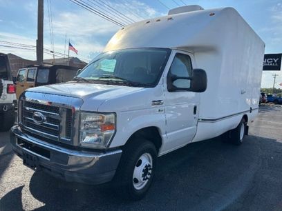 Used 2011 Ford E-350 and Econoline 350 Super Duty w/ Payload Pkg