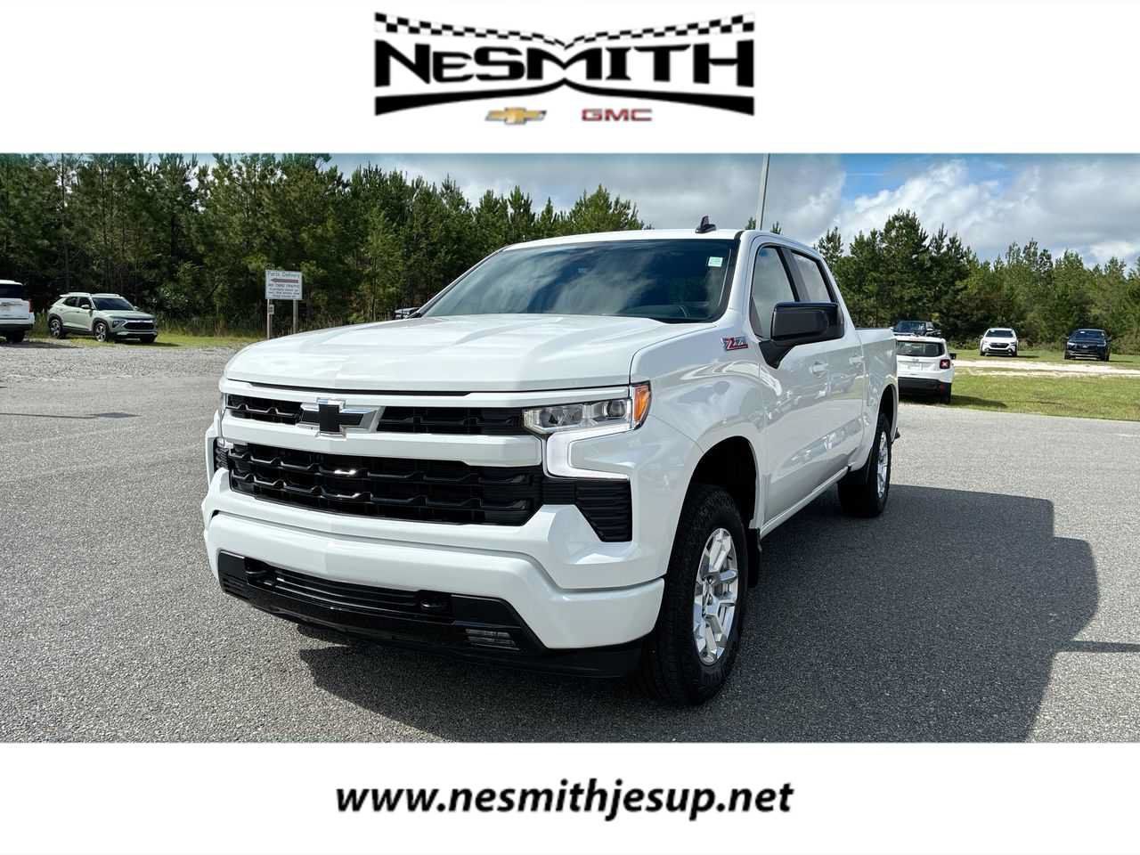 New 2026 Chevrolet Silverado 1500 RST w/ Z71 Off-Road Package AWD/4WD image 1