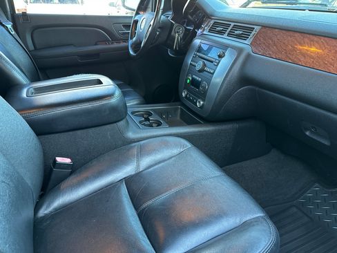 Used 2007 GMC Sierra 1500 SLT w/ SLE/SLT Trailering Package image 15