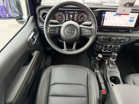 New 2026 Jeep Gladiator Sahara image 15