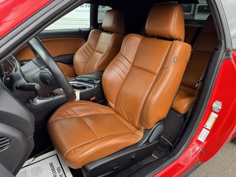 Used 2016 Dodge Challenger SRT Hellcat image 13