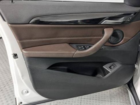 Used 2016 BMW X1 xDrive28i AWD/4WD image 13