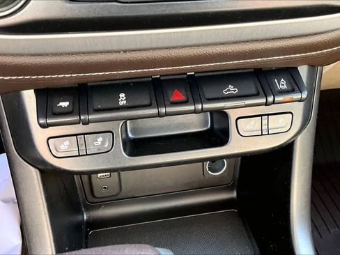 Used 2016 GMC Canyon SLT w/ Driver Alert Package image 35