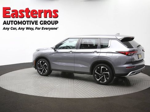Used 2023 Mitsubishi Outlander SE AWD/4WD image 63