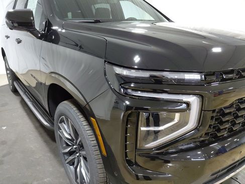 New 2026 Chevrolet Suburban LS w/ LS Custom Edition AWD/4WD image 14