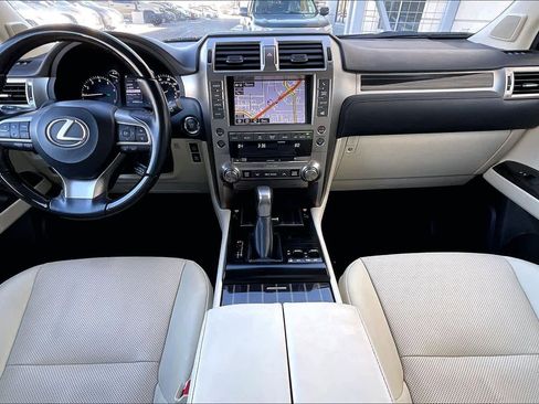Used 2021 Lexus GX 460 Premium image 16