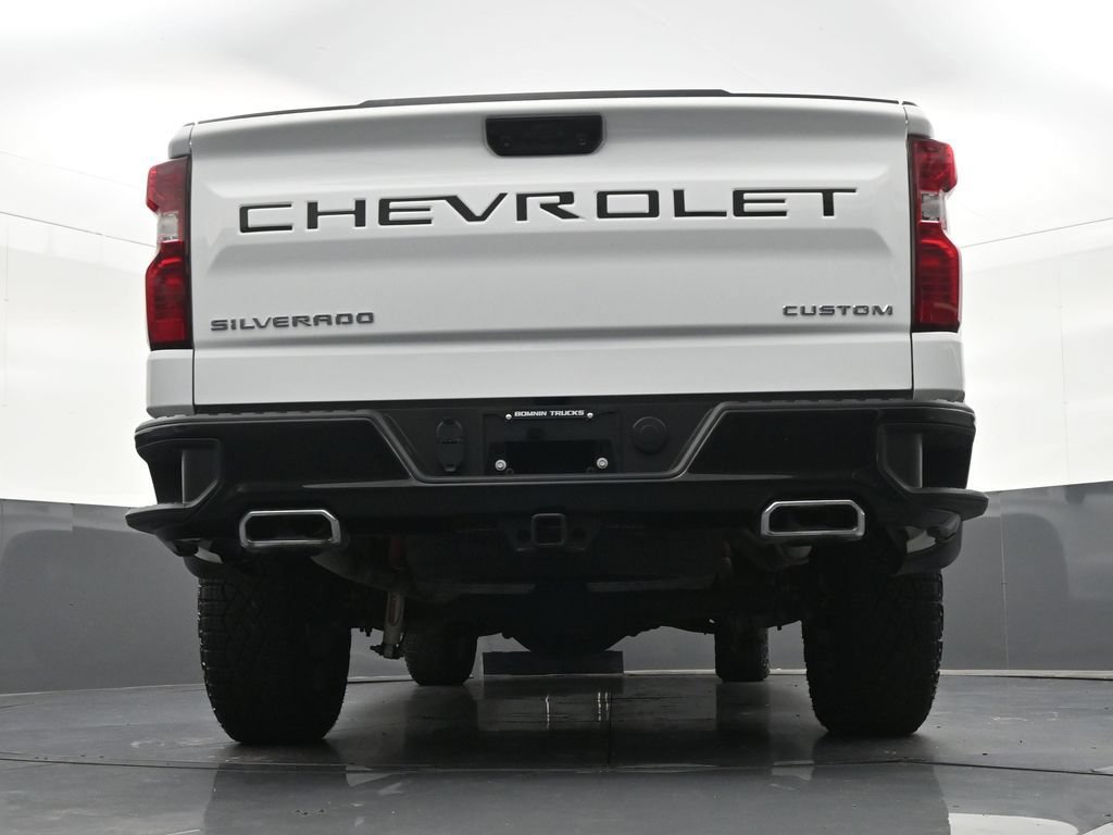 Used 2024 Chevrolet Silverado 1500 Custom Trail Boss AWD/4WD image 26