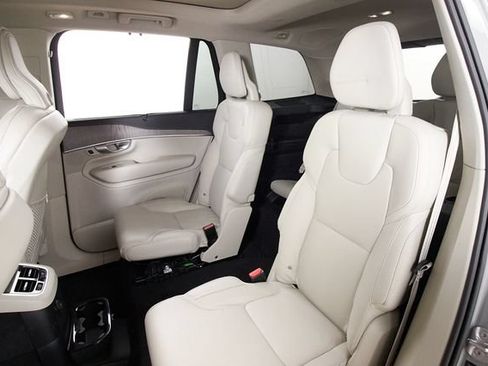 Used 2024 Volvo XC90 T8 Ultimate w/ Protection Package Premier AWD/4WD image 20