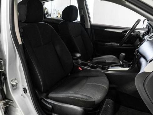 Used 2017 Nissan Sentra S FWD image 30