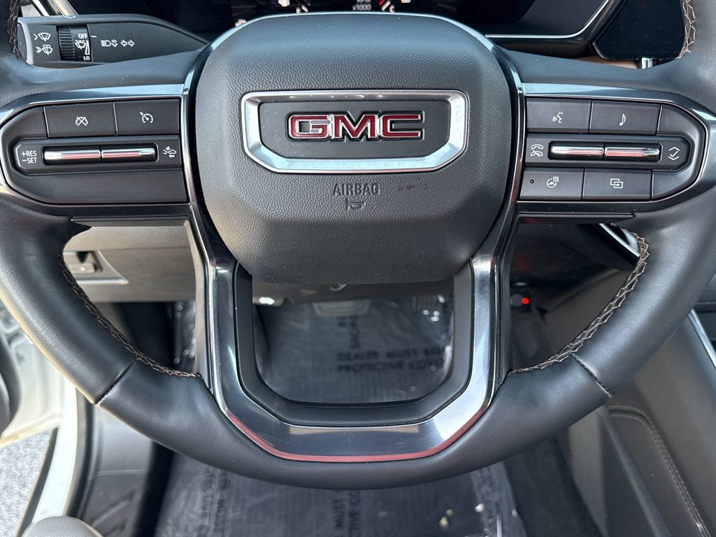 Used 2023 GMC Canyon AT4 w/ AT4 Premium Package AWD/4WD image 15