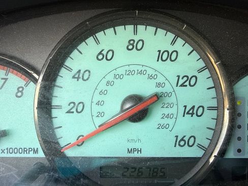 Used 2004 Toyota Solara SE FWD image 20