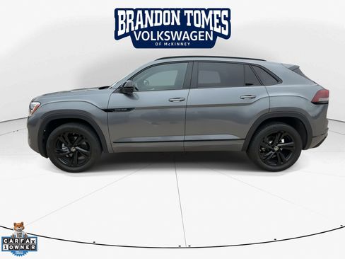 Used 2025 Volkswagen Atlas Cross Sport SEL R-Line AWD/4WD image 6