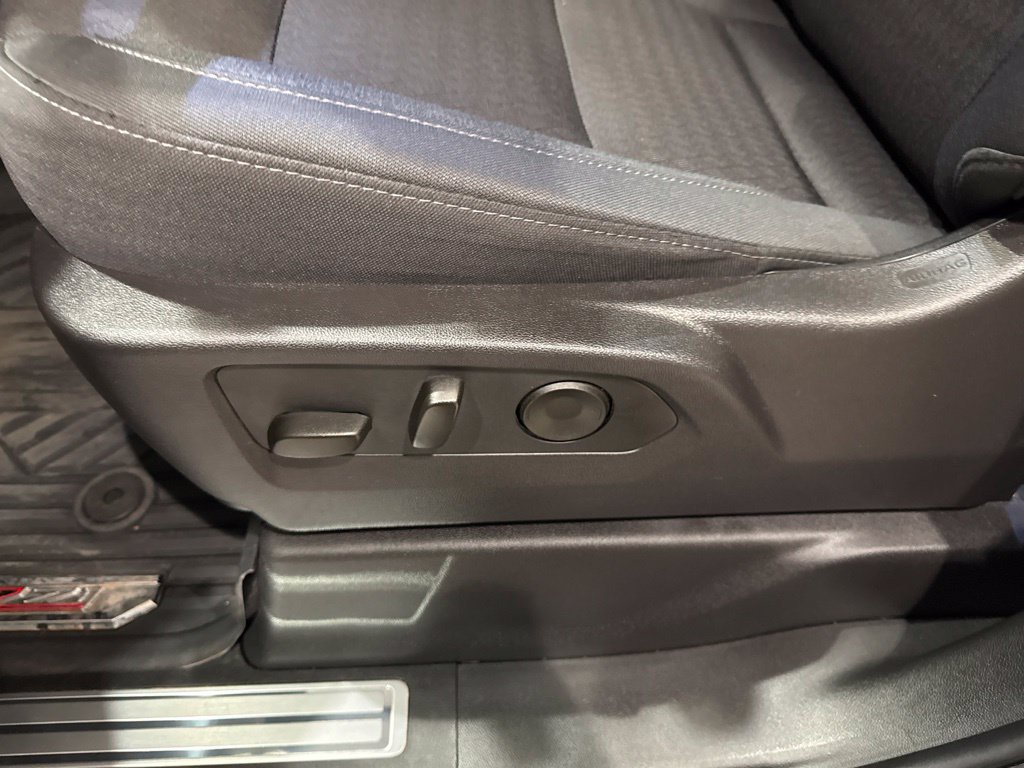 Used 2024 Chevrolet Silverado 1500 RST AWD/4WD image 24