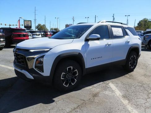 New 2026 Chevrolet Equinox ACTIV image 8