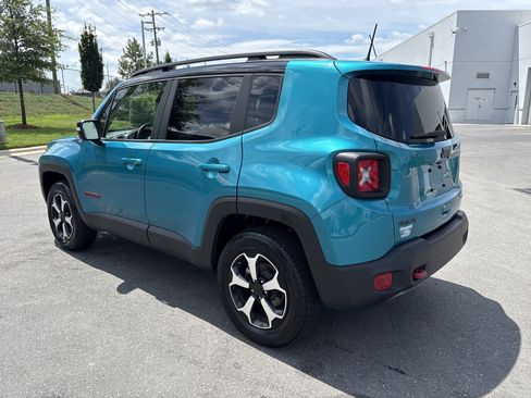 Certified 2022 Jeep Renegade Trailhawk AWD/4WD image 7