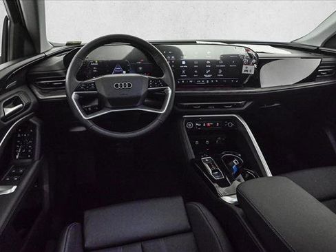 New 2025 Audi Q5 Premium Plus image 19