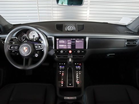 New 2026 Porsche Macan GTS AWD/4WD image 12