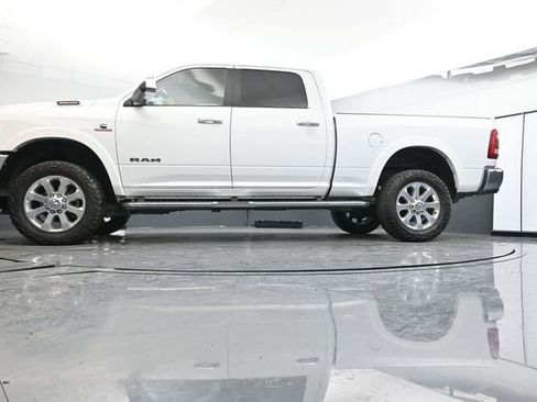 Used 2022 RAM 3500 Laramie image 27