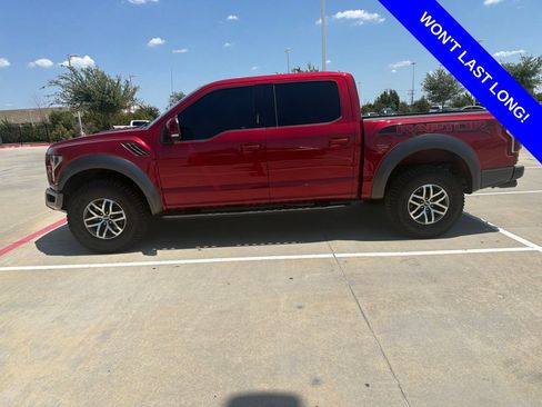 Used 2018 Ford F150 Raptor w/ Equipment Group 802A Luxury AWD/4WD image 2