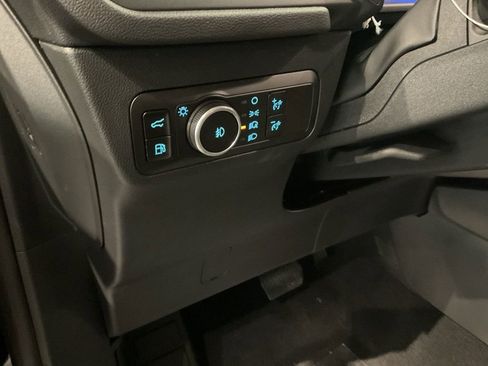 New 2026 Ford Escape SE image 10