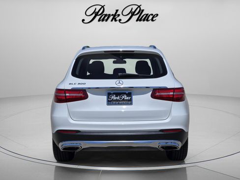 Used 2018 Mercedes-Benz GLC 300 image 4