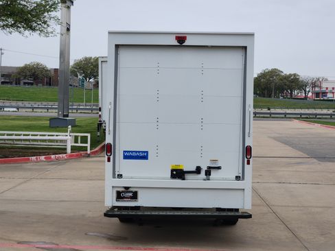 New 2025 Chevrolet Express 3500 w/ Power Convenience Package image 12