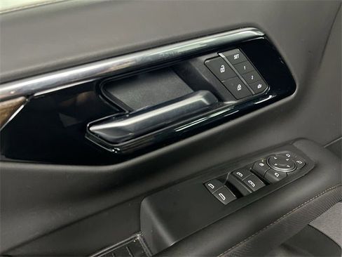 Certified 2025 Chevrolet Suburban High Country image 84