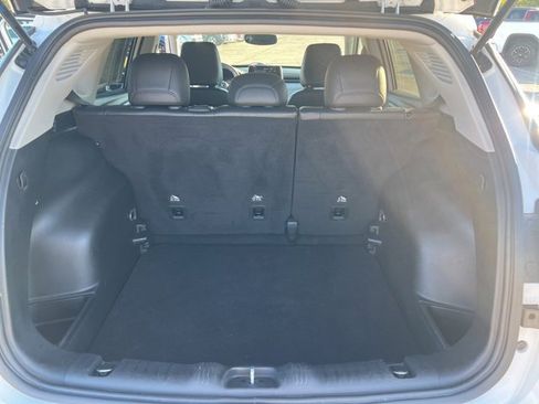 Used 2022 Jeep Compass Latitude image 22