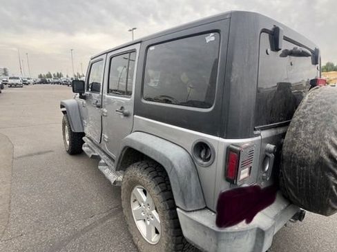 Used 2017 Jeep Wrangler Unlimited Sport w/ Quick Order Package 24S AWD/4WD image 5