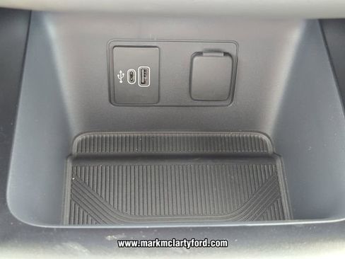 New 2026 Ford Explorer Active w/ Active Comfort Package image 19