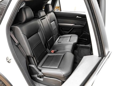 Used 2021 Volkswagen Atlas Cross Sport SEL R-Line w/ Cross Sport MDO Package image 34