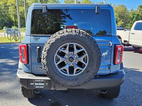 New 2025 Ford Bronco Badlands image 13
