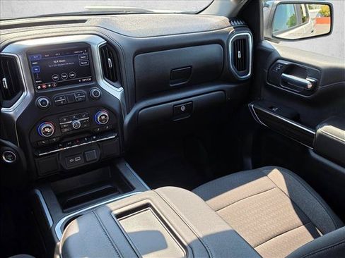Used 2022 Chevrolet Silverado 1500 RST w/ Redline Edition AWD/4WD image 20