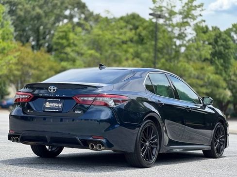 Used 2021 Toyota Camry XSE FWD image 5
