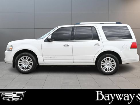 Used 2013 Lincoln Navigator 2WD w/ HD Trailer Tow Pkg image 5