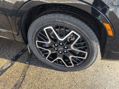 Certified 2024 Chevrolet Blazer RS w/ Driver Confidence II Package image 11