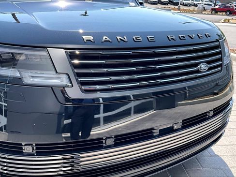 Certified 2023 Land Rover Range Rover SV AWD/4WD image 30