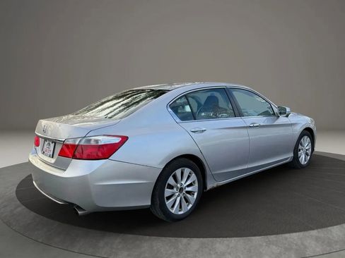 Used 2014 Honda Accord EX image 5