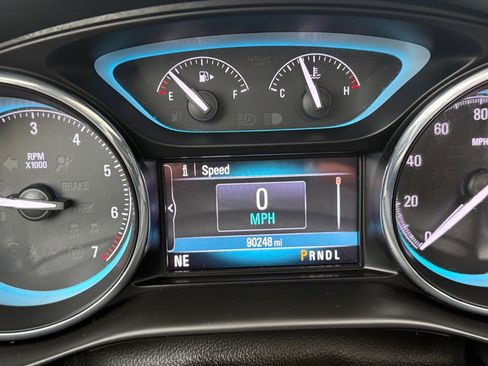 Used 2017 Buick Envision Essence AWD/4WD image 14