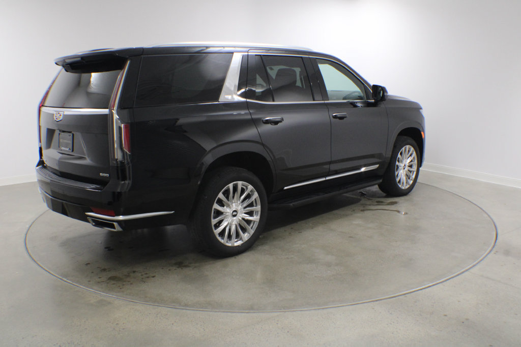 Used 2024 Cadillac Escalade Premium Luxury w/ LPO, Floor Liner Package AWD/4WD image 7