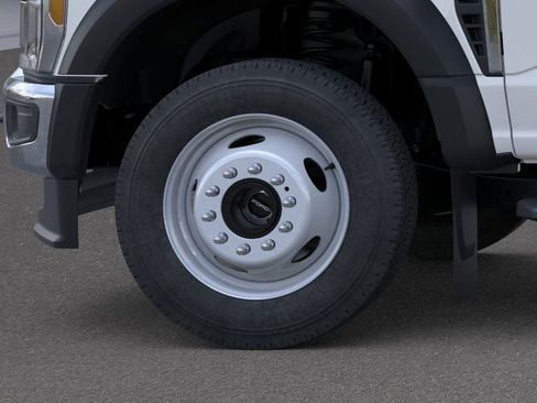 New 2026 Ford F550 4x4 Regular Cab Super Duty image 19