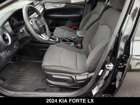 Used 2024 Kia Forte LX FWD image 14