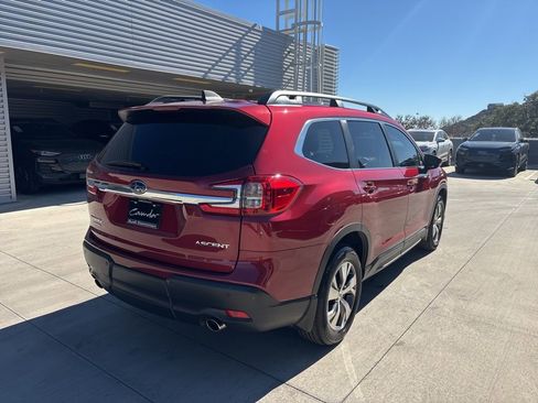 Used 2025 Subaru Ascent Premium image 6